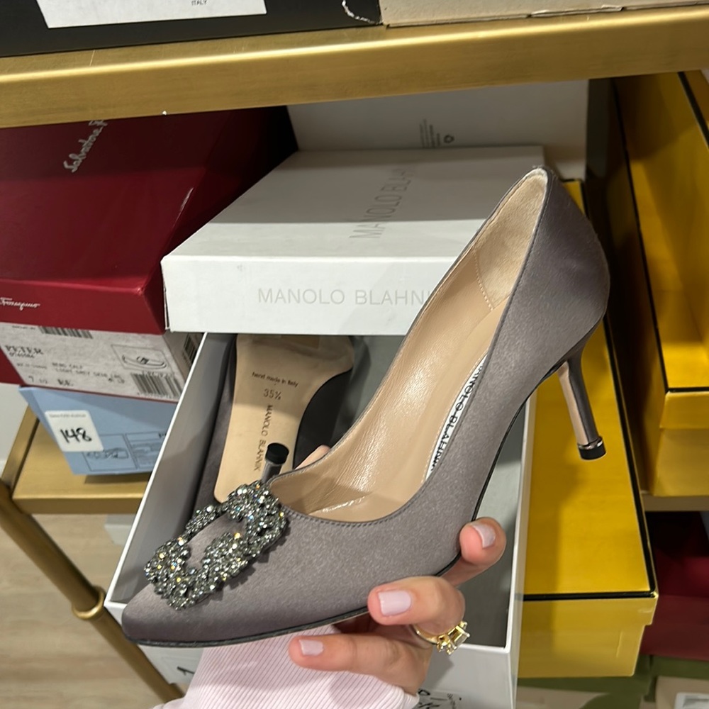 Sold!Manolo blahnik heels size 35.5